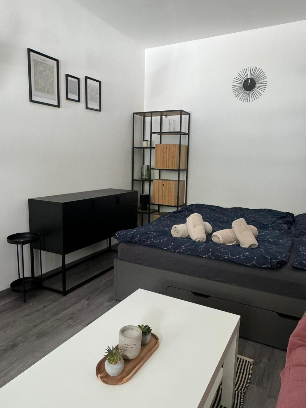 Hobiti Apartman - Sam Rathschlag Exterior photo
